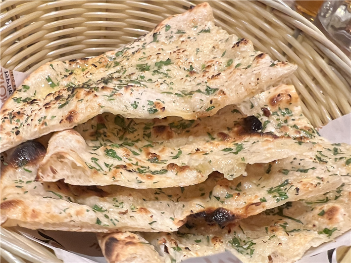 garlic naan